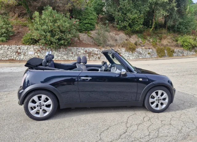 MINI Cabrio Etiqueta C - Imagen 5