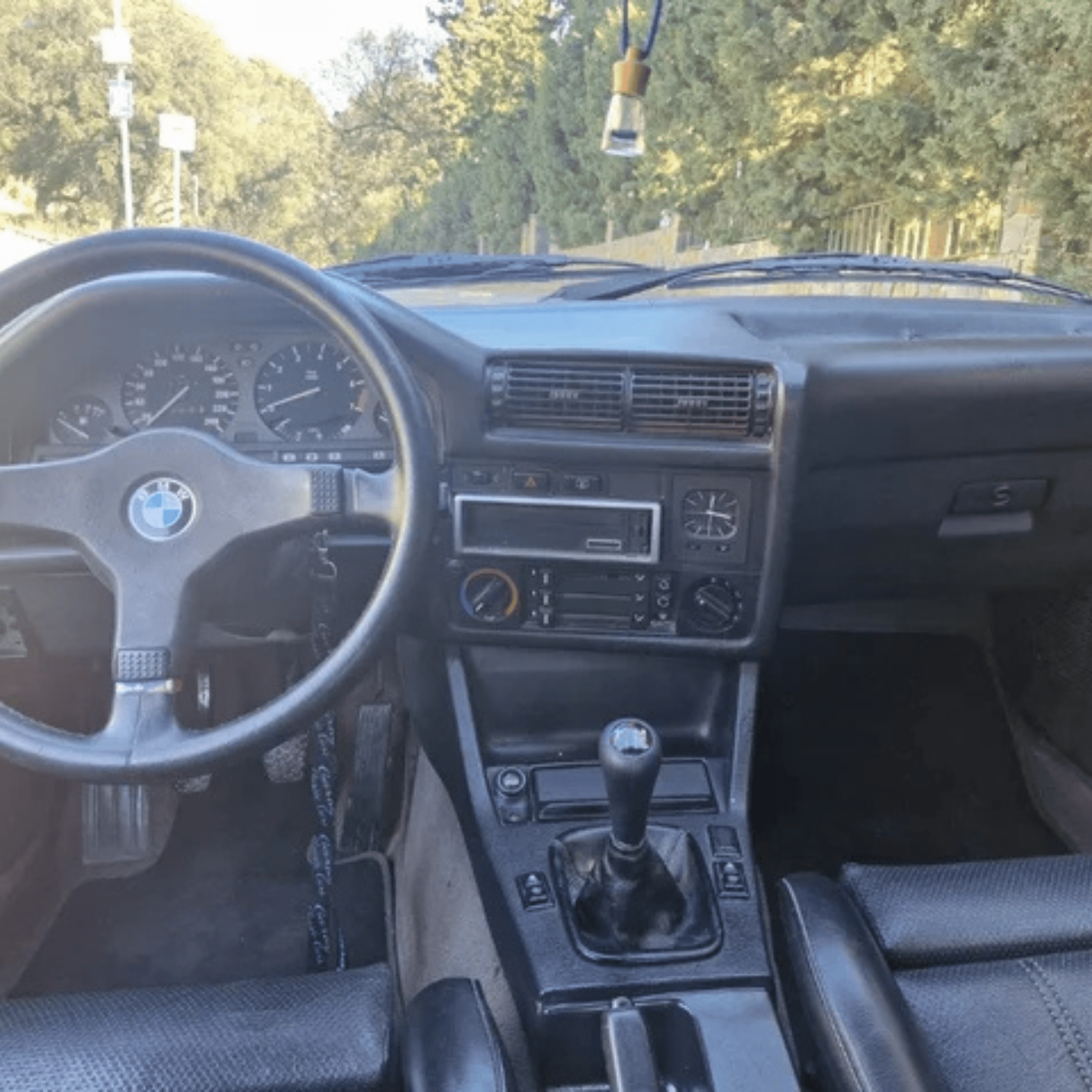 BMW e30 318is Mtechnic - Imagen 8