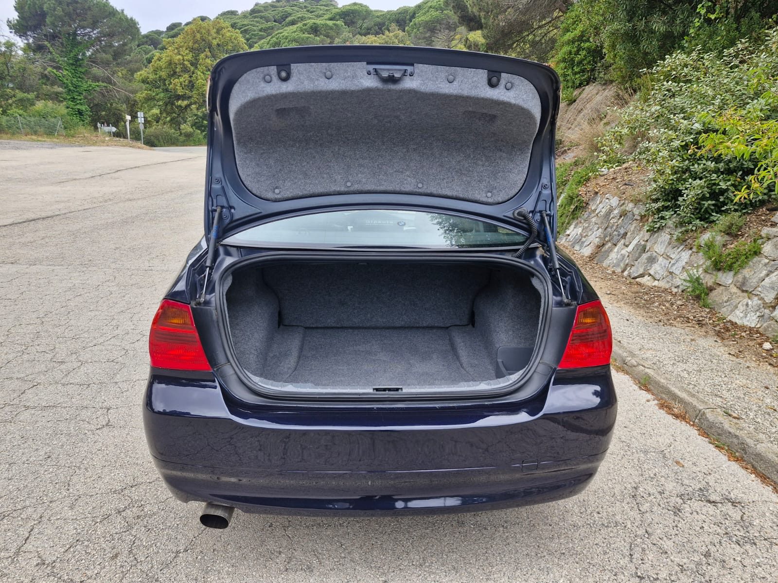 BMW 320i e90 77.000 kms Nacional - Imagen 26