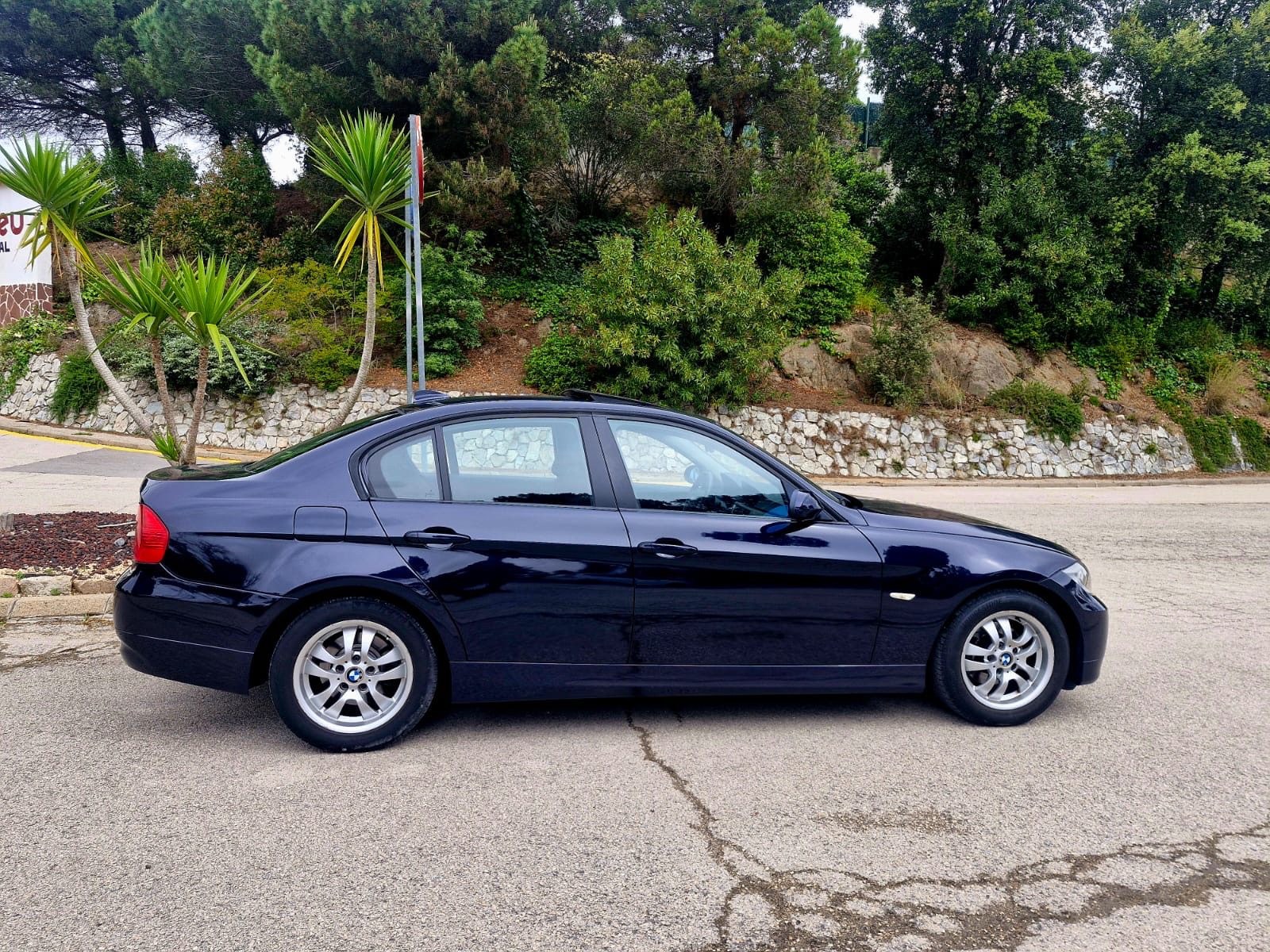 BMW 320i e90 77.000 kms Nacional - Imagen 8