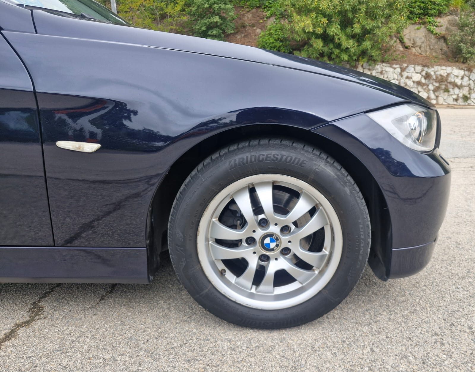 BMW 320i e90 77.000 kms Nacional - Imagen 13